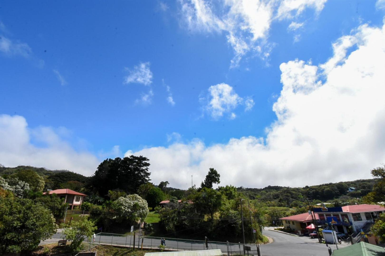 Cabinas Eddy B&B モンテベルデ エクステリア 写真